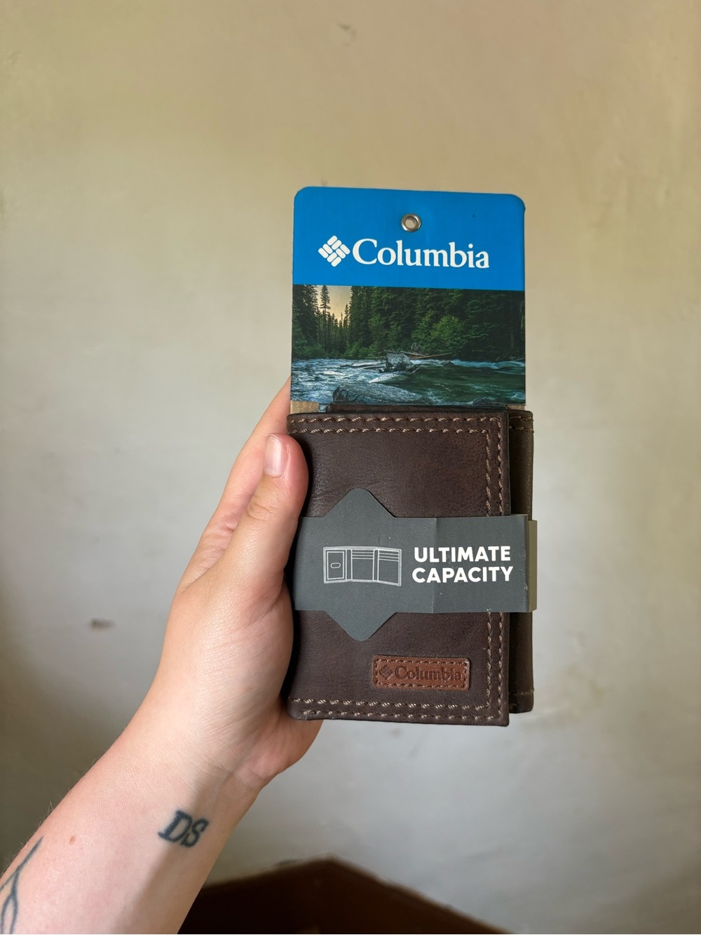 Columbia Trifold Wallet